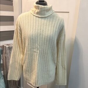 Casual Corner Cream Ribbed Turtleneck Sweater